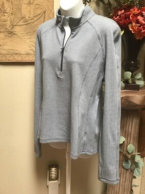 Avalanche Gray Waffle-Knit Pullover Top